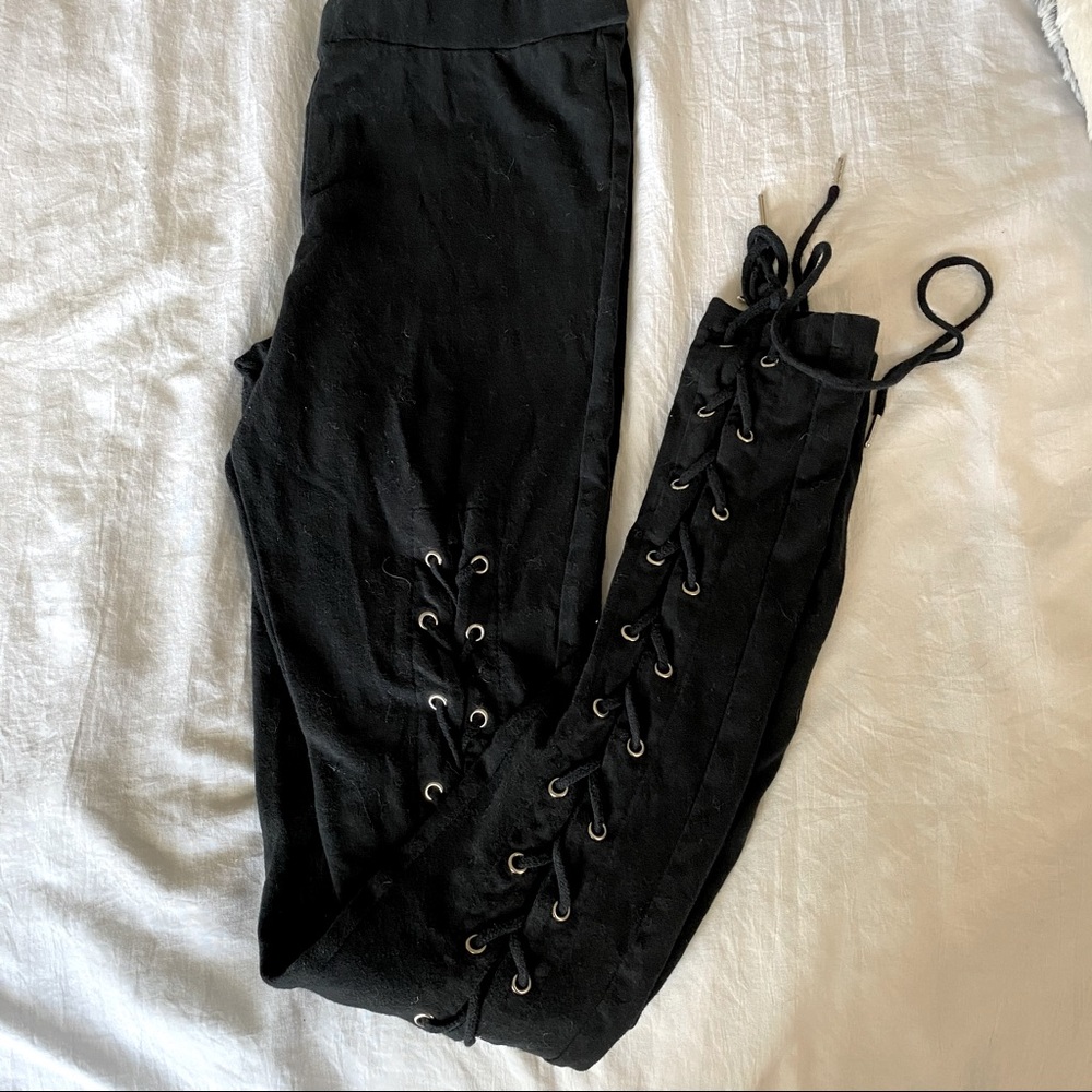 Lace up leggings